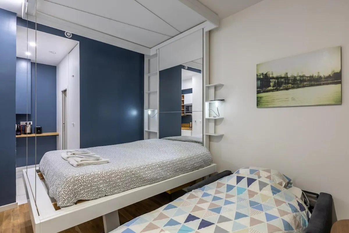 Cosy Studio 1 - Grenelle Eiffel Tower Paris Apartment